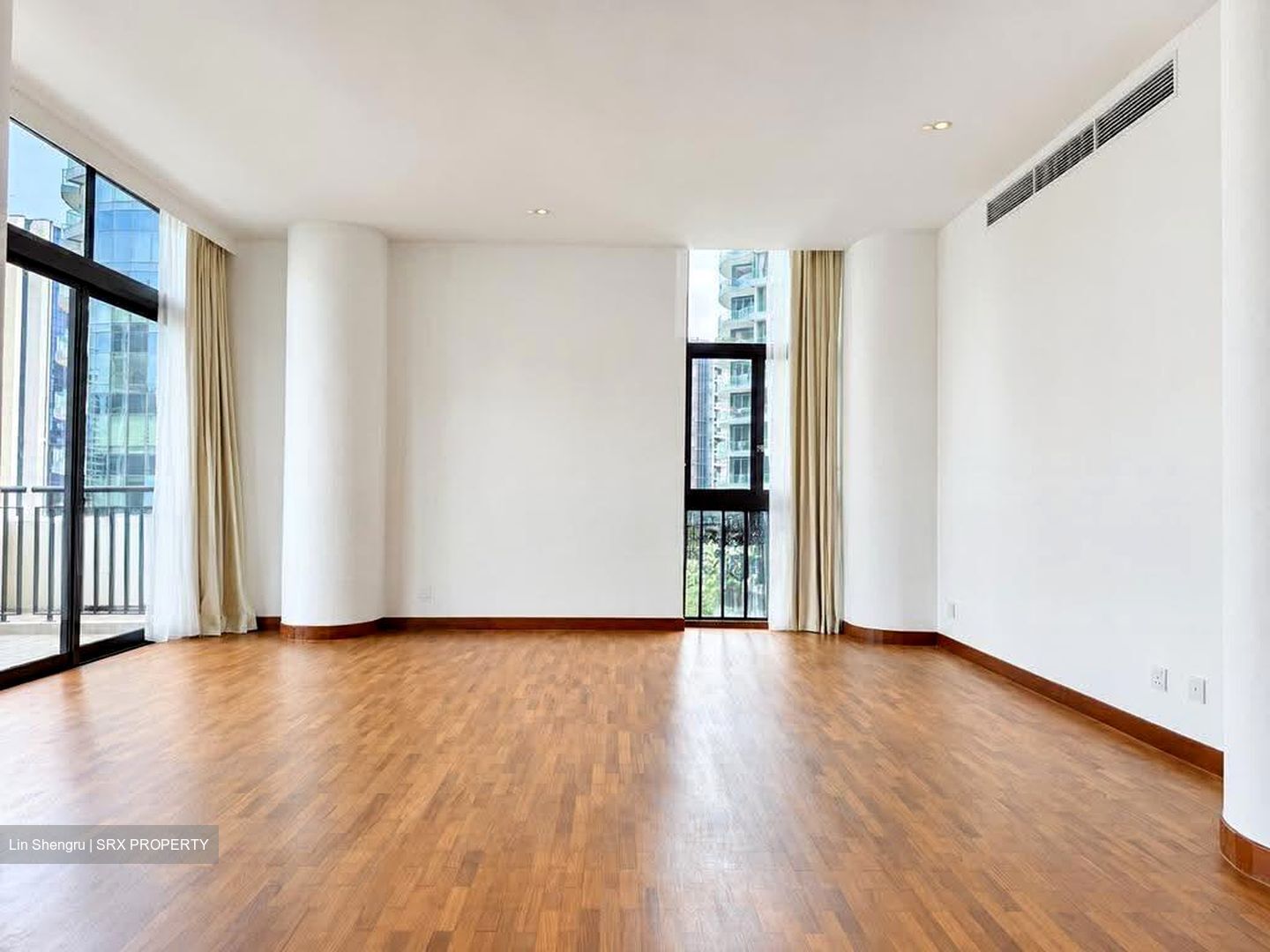 The Colonnade (D10), Condominium #617721491
